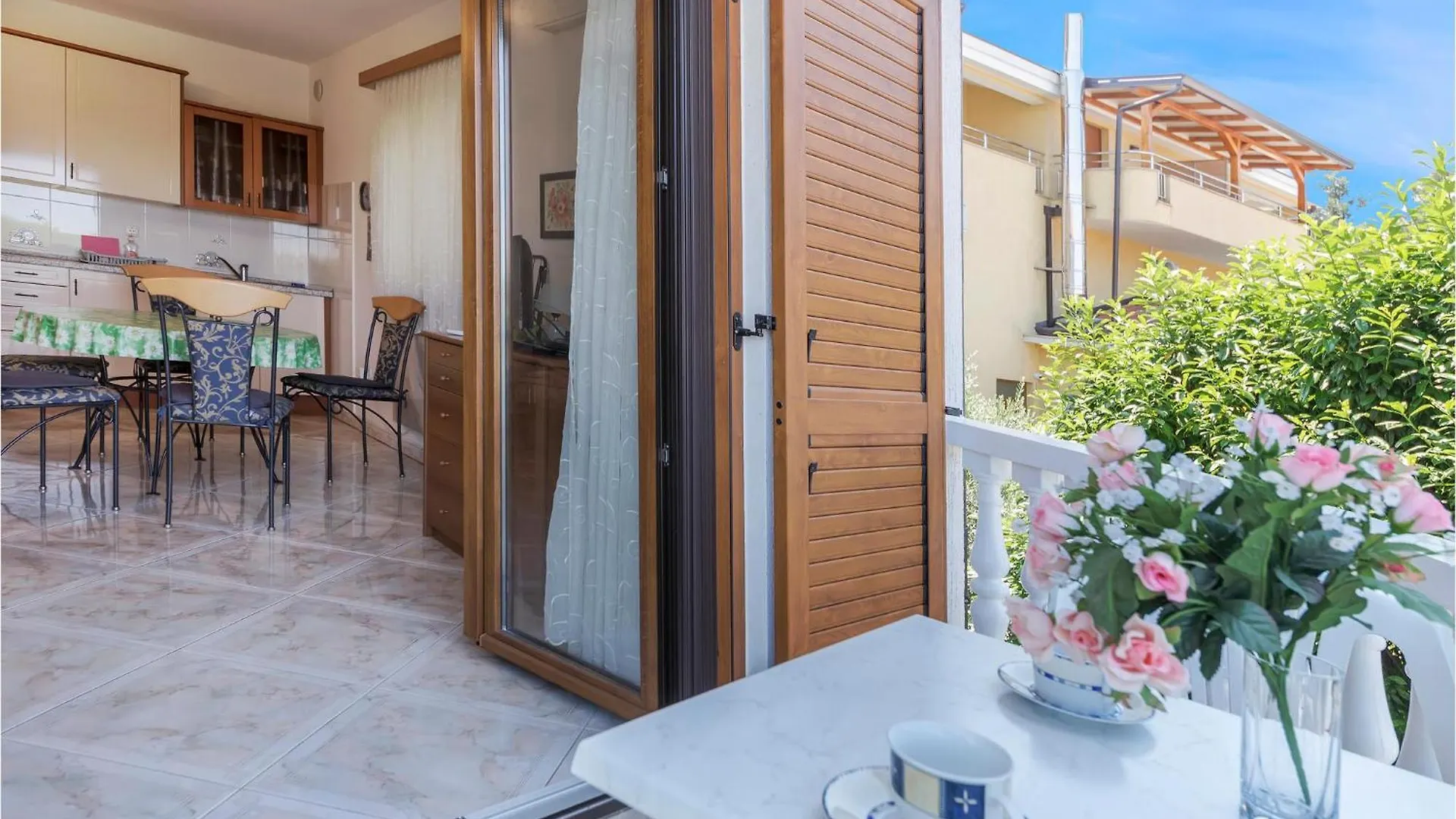 Cozy Apartment In Zambratija With Kitchen Zambratija (Istria)